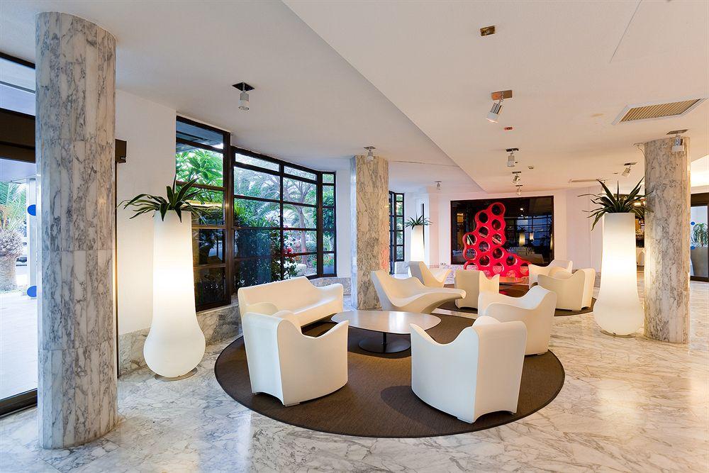 อกวามาร์ Aparthotel ลอส กริสเตียนอส ภายนอก รูปภาพ