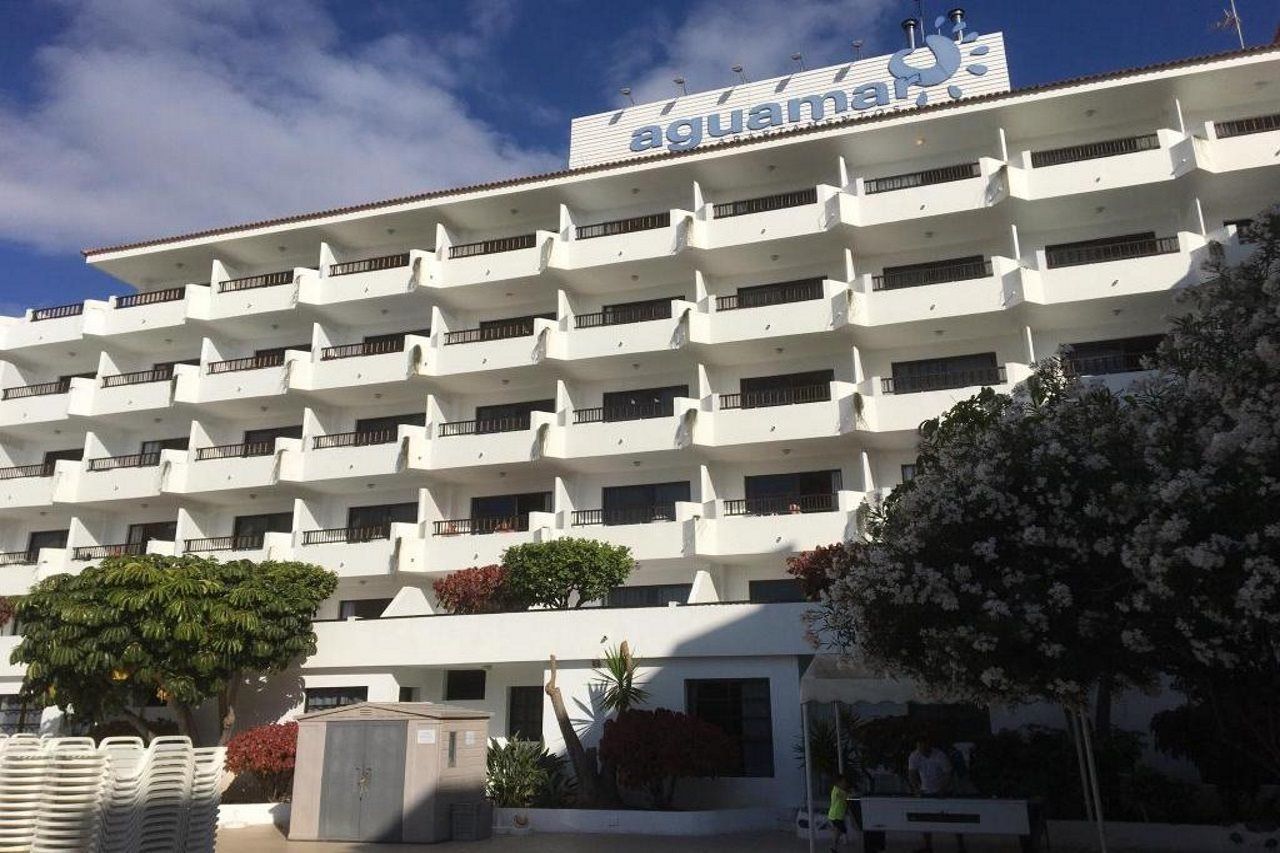 อกวามาร์ Aparthotel ลอส กริสเตียนอส ภายนอก รูปภาพ