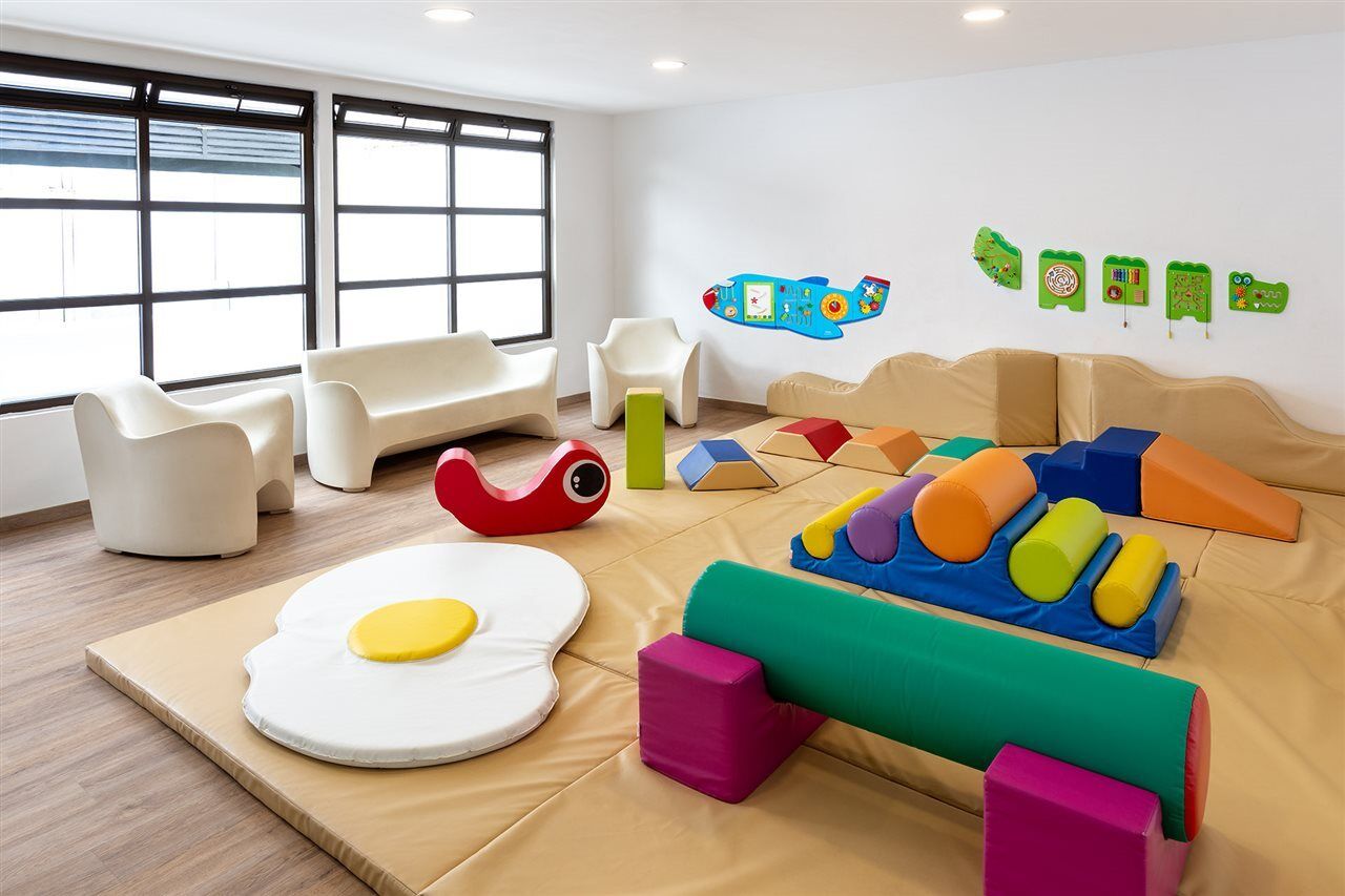อกวามาร์ Aparthotel ลอส กริสเตียนอส ภายนอก รูปภาพ